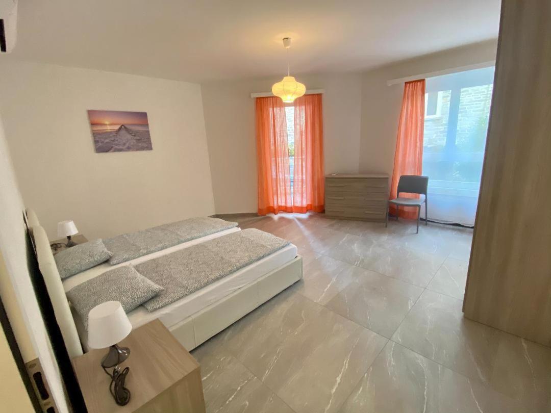 Apartament Lungolago Rosso Locarno Zewnętrze zdjęcie